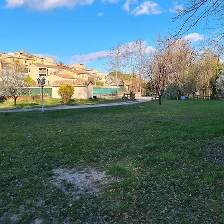 Maison Avec Riviere, Piscine, Spa, Sauna Infrarouge,terrain Boules, Ping-pong, Volley Et Badminton Sainte-Tulle